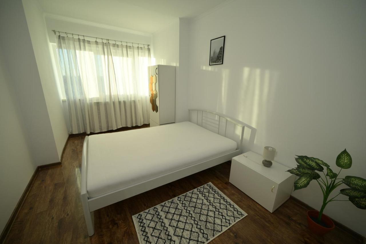 Apartamento Le Bleu Constanţa Exterior foto